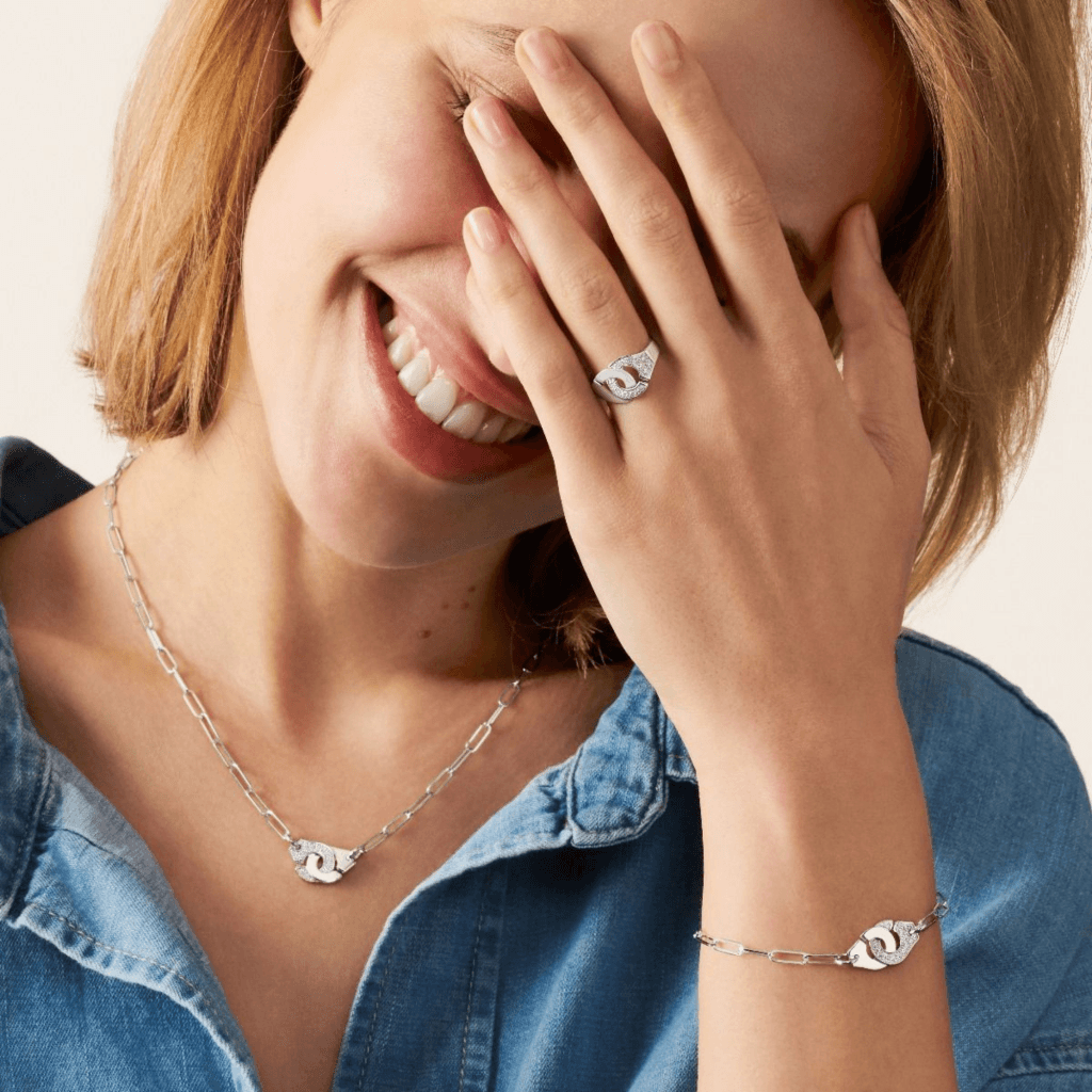 dinh van Menottes Dinh Van ring witgoud - 267512 - #4 dinh van Menottes Dinh Van ring witgoud - 267512 - #4