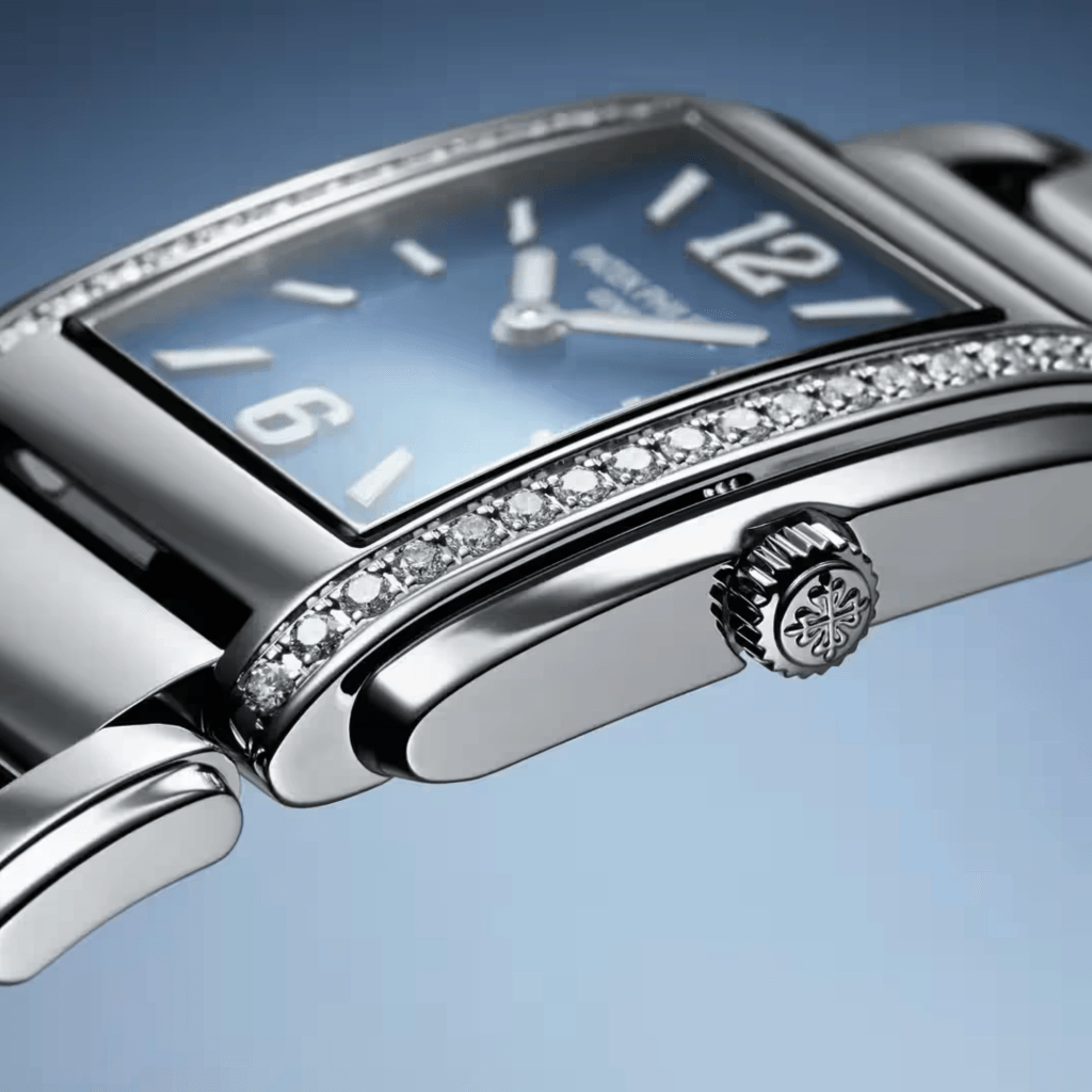 Patek Philippe Twenty 4 - 4910/1200A-001 - #9 Patek Philippe Twenty 4 - 4910/1200A-001 - #9