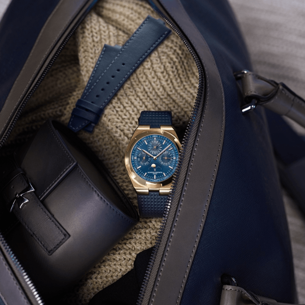Vacheron Constantin Overseas Perpetual Calendar Ultra Thin 42mm - 4300V/220R-B509 - #6 Vacheron Constantin Overseas Perpetual Calendar Ultra Thin 42mm - 4300V/220R-B509 - #6
