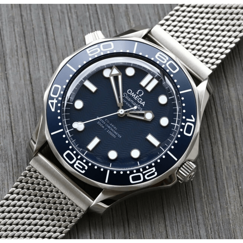 OMEGA Seamaster Diver 300m James Bond 60th Anniversary 42mm - 210.30.42.20.03.002 - #2 OMEGA Seamaster Diver 300m James Bond 60th Anniversary 42mm - 210.30.42.20.03.002 - #2