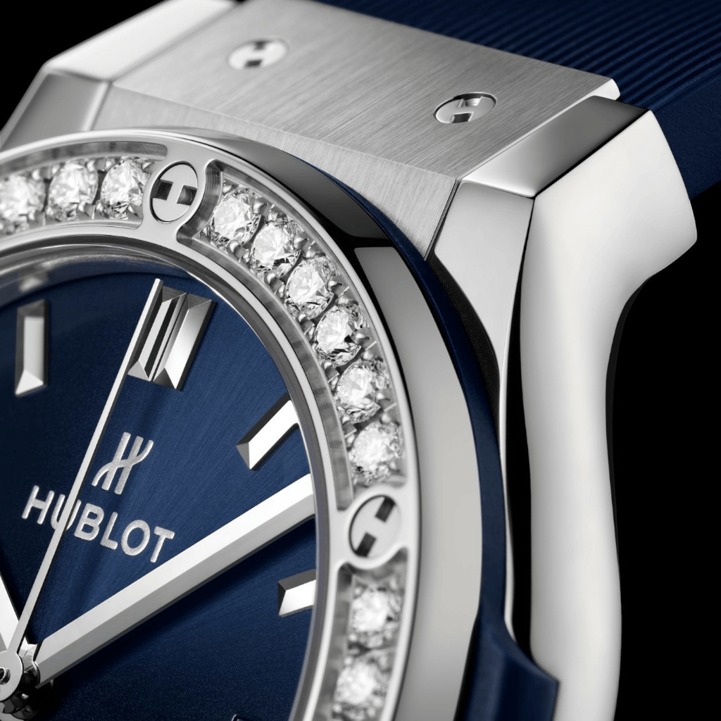 Hublot Classic Fusion Titanium 38mm - 565.NX.7170.RX.1204 - #3 Hublot Classic Fusion Titanium 38mm - 565.NX.7170.RX.1204 - #3