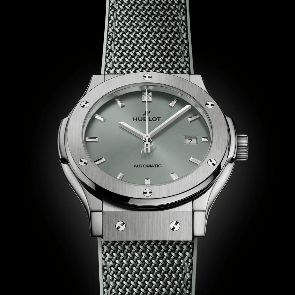 Hublot Classic Fusion Titanium Sage Green 42mm - 542.NX.891G.NR - #2 Hublot Classic Fusion Titanium Sage Green 42mm - 542.NX.891G.NR - #2