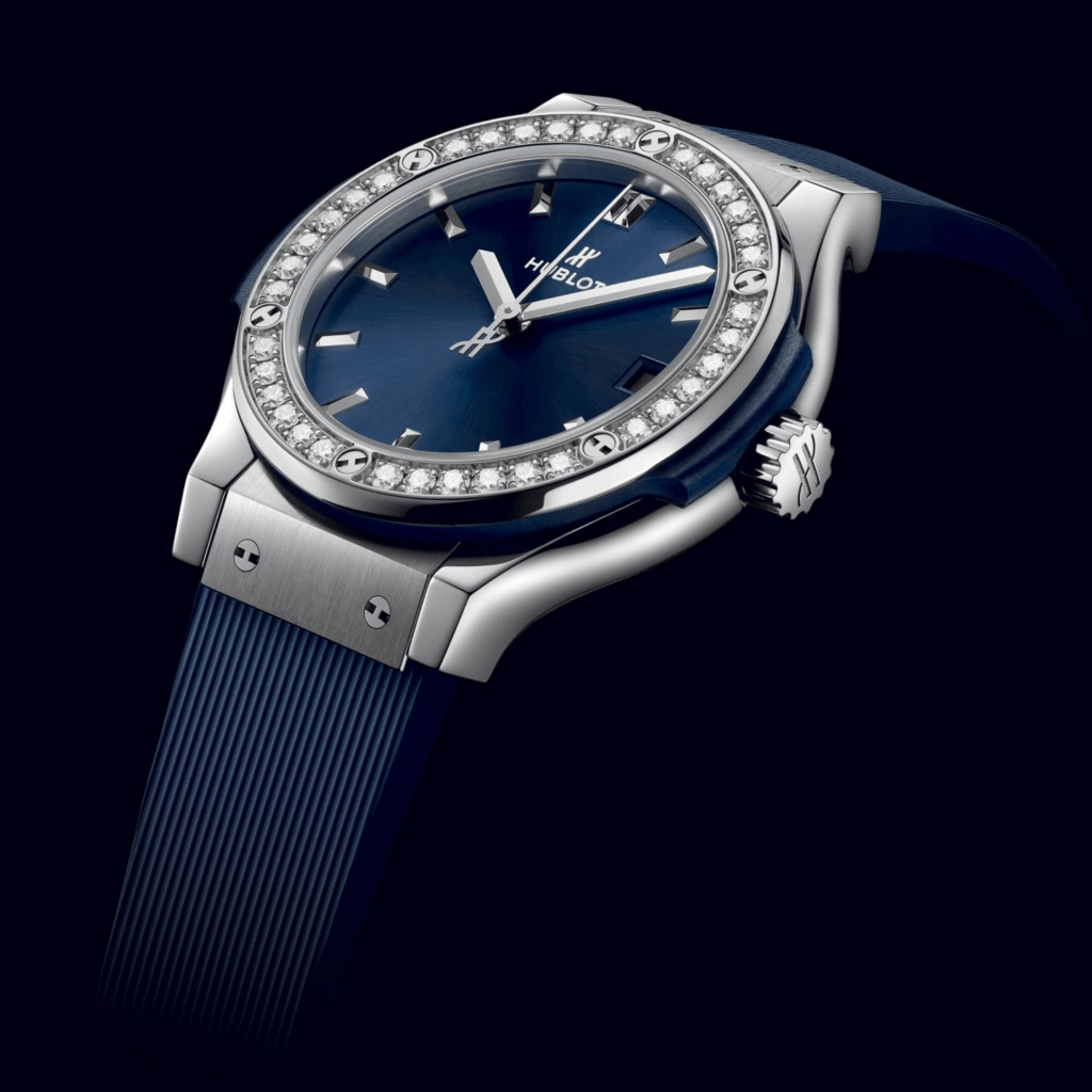 Hublot Classic Fusion Titanium Blue 33mm - 581.NX.7170.RX.1104 - #5 Hublot Classic Fusion Titanium Blue 33mm - 581.NX.7170.RX.1104 - #5