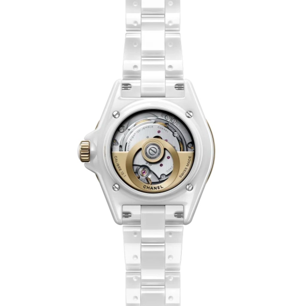 CHANEL J12 White Classic 38mm - H9540 - #8 CHANEL J12 White Classic 38mm - H9540 - #8