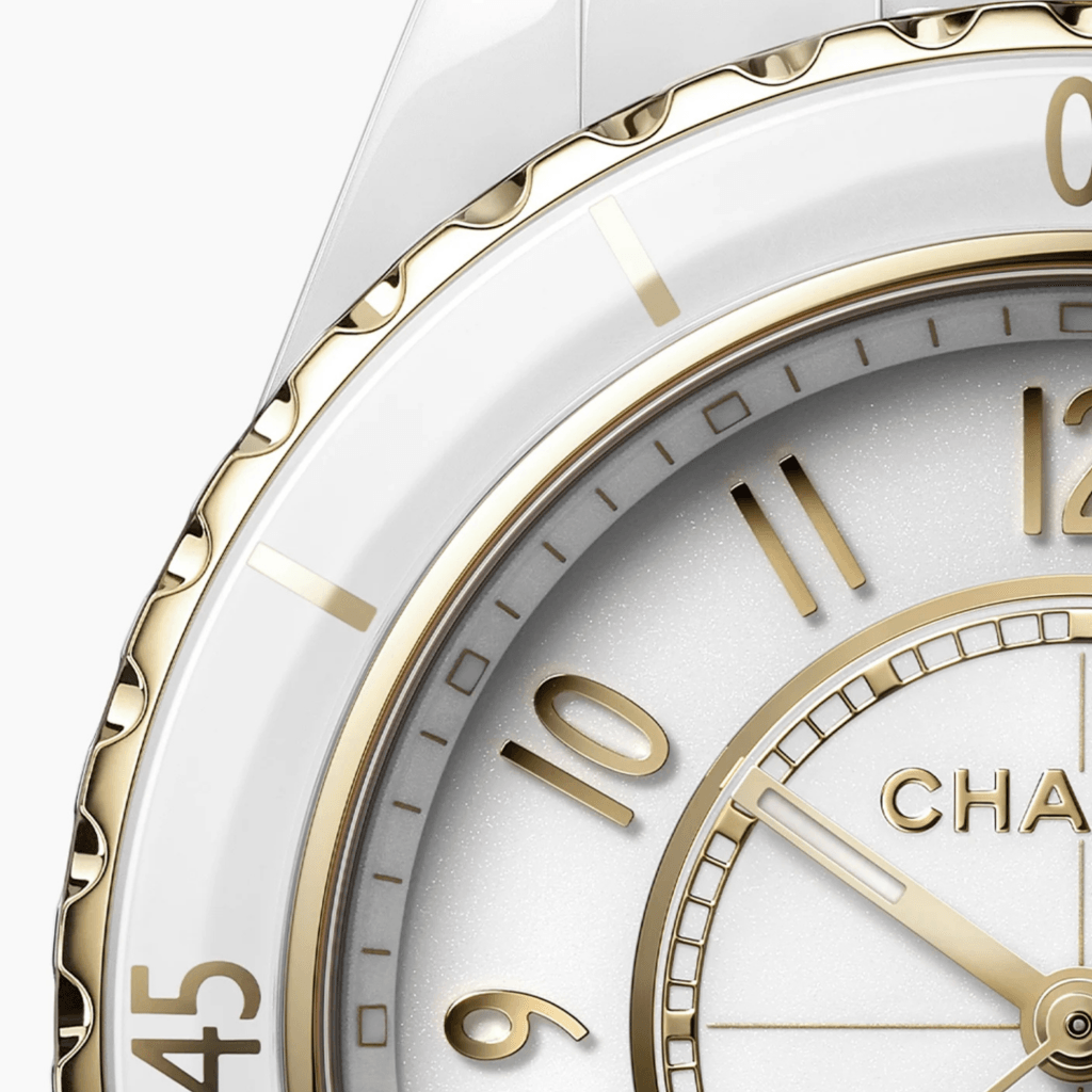 CHANEL J12 White Classic 38mm - H9540 - #10 CHANEL J12 White Classic 38mm - H9540 - #10