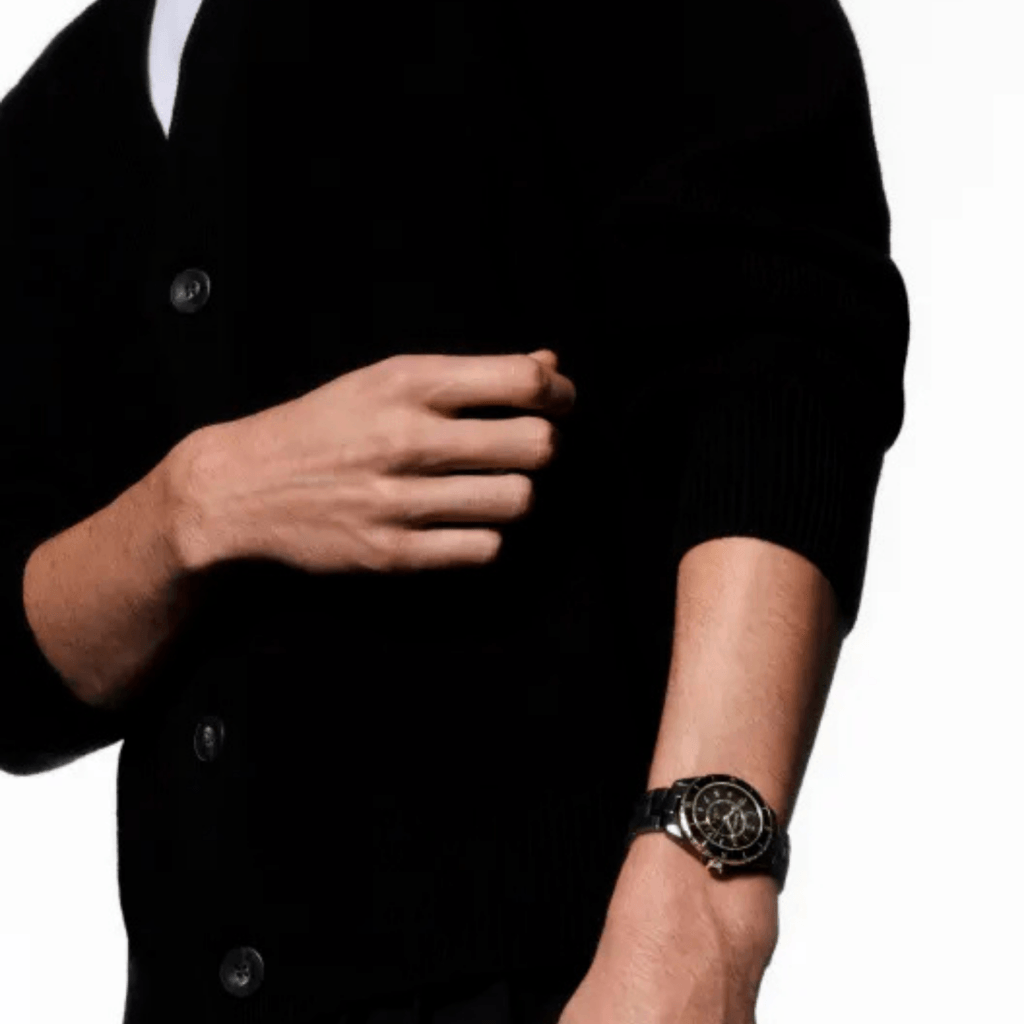 CHANEL J12 Black Classic 38mm - H9541 - #11 CHANEL J12 Black Classic 38mm - H9541 - #11