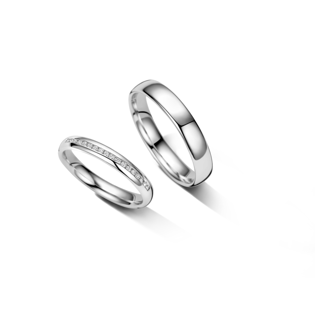 Trouwring Classic Love Collection witgoud - 20040 - #4 Trouwring Classic Love Collection witgoud - 20040 - #4