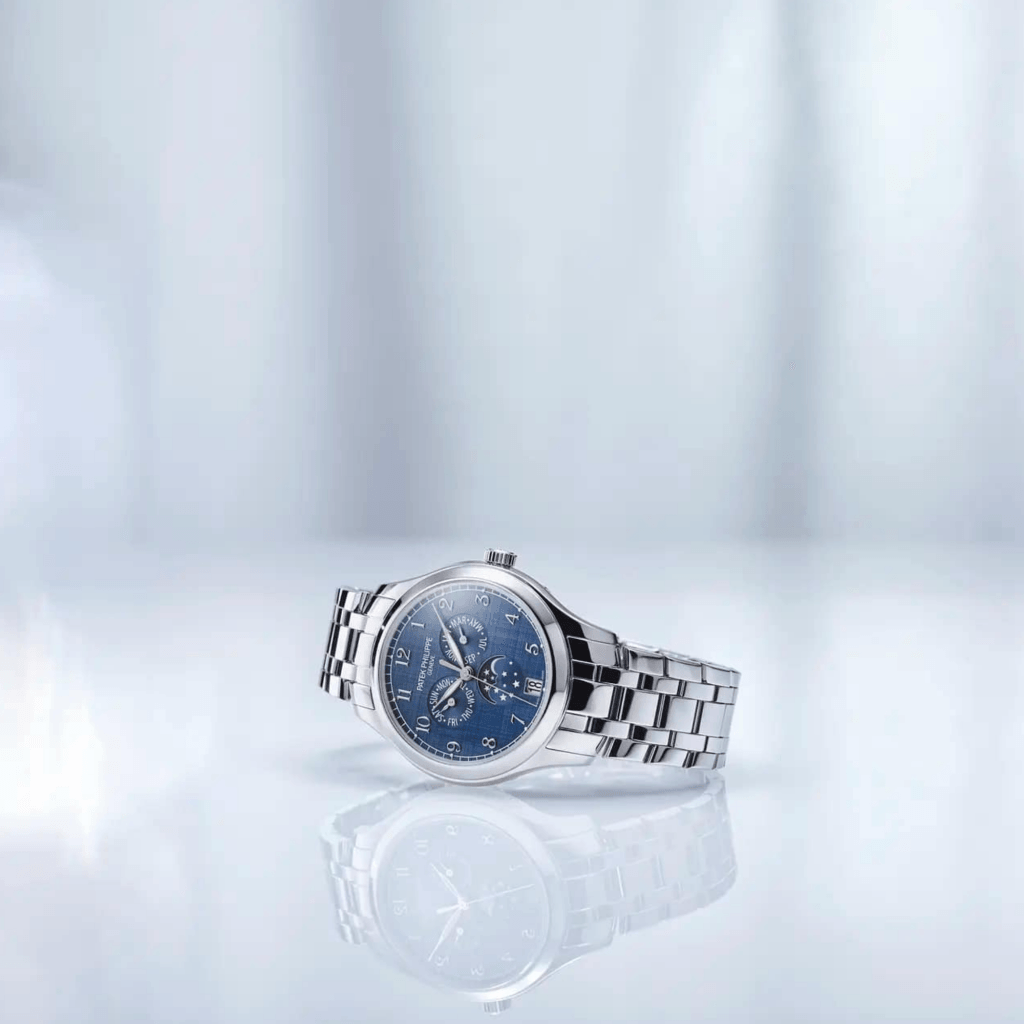 Patek Philippe Complications 38mm - 4947/1A-001 - #9 Patek Philippe Complications 38mm - 4947/1A-001 - #9