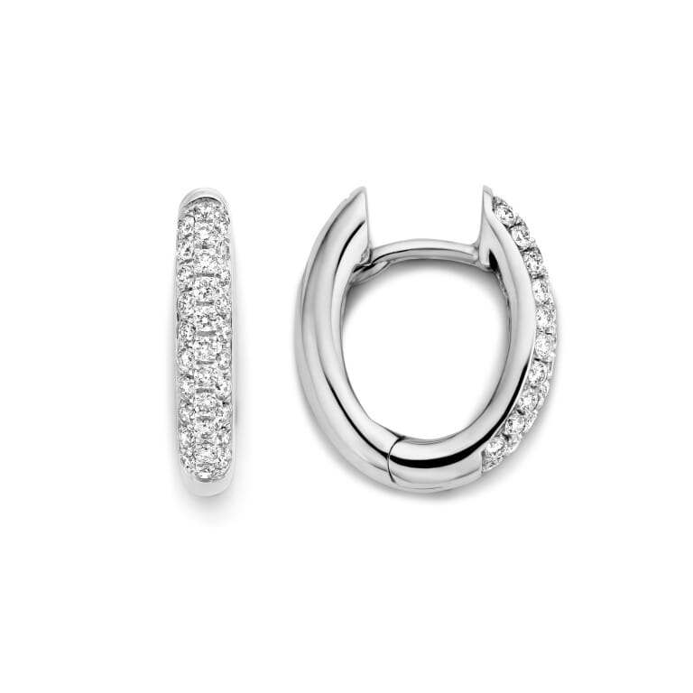 witgoud pave_oorringen met diamant Schaap en Citroen Diamonds