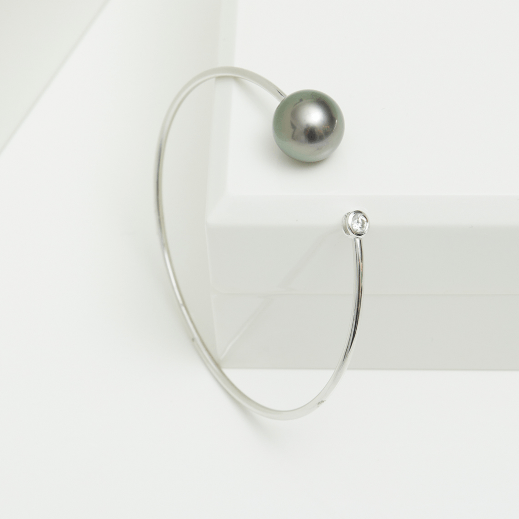 Yana Nesper Open Mind armband witgoud met diamant - OM15 - #3 Yana Nesper Open Mind armband witgoud met diamant - OM15 - #3