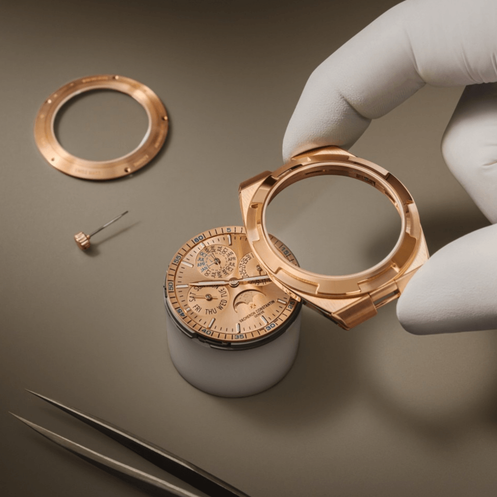 Vacheron Constantin Overseas Perpetual Calendar 42mm - 4300V/220R-H144 - #7 Vacheron Constantin Overseas Perpetual Calendar 42mm - 4300V/220R-H144 - #7
