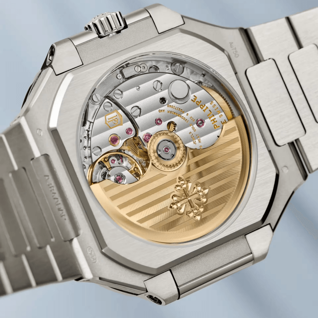 Patek Philippe Cubitus 40mm - 7128/1G-001 - #10 Patek Philippe Cubitus 40mm - 7128/1G-001 - #10