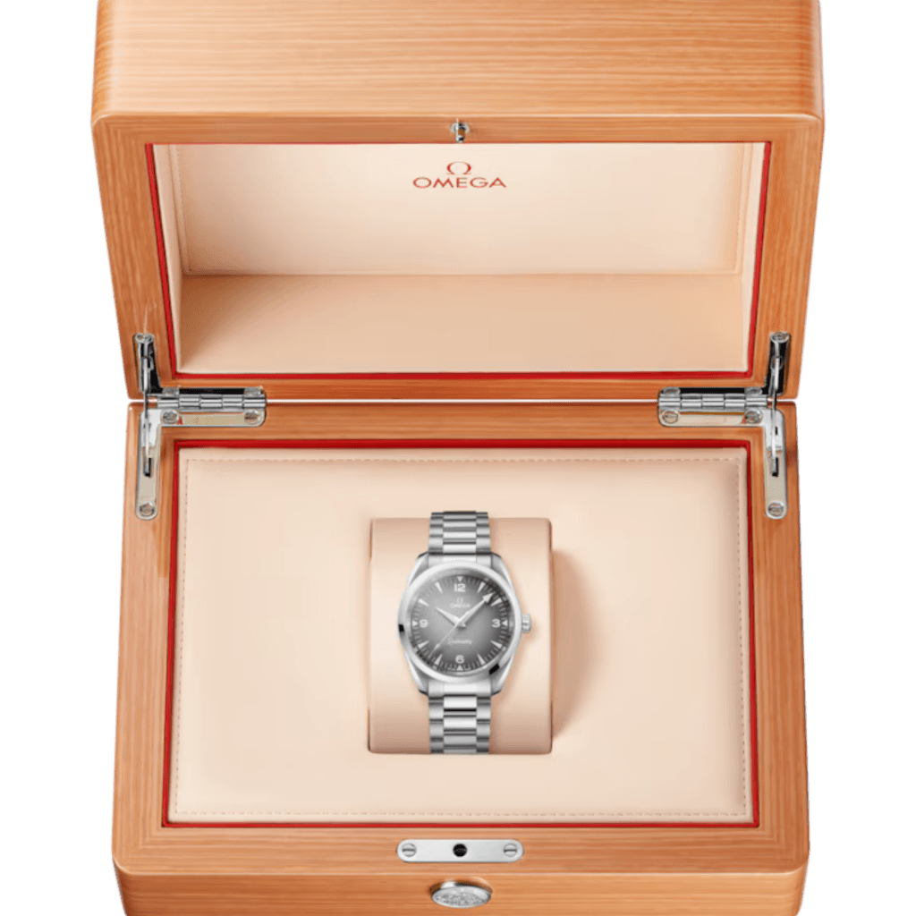 OMEGA Seamaster Railmaster 38mm - 235.10.38.20.06.001 - #9 OMEGA Seamaster Railmaster 38mm - 235.10.38.20.06.001 - #9