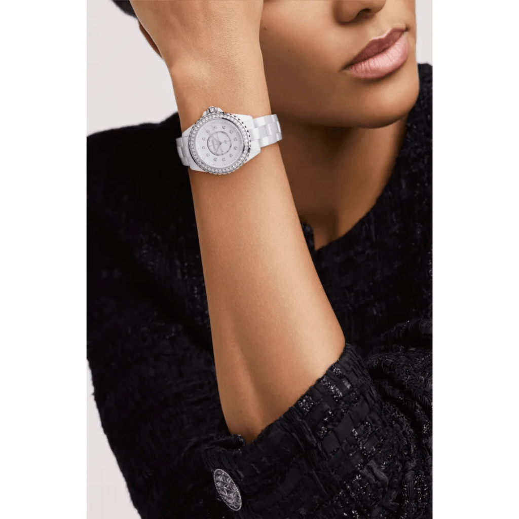 CHANEL J12 White Diamond Bezel & Indicators 33mm - H6418 - #2 CHANEL J12 White Diamond Bezel & Indicators 33mm - H6418 - #2
