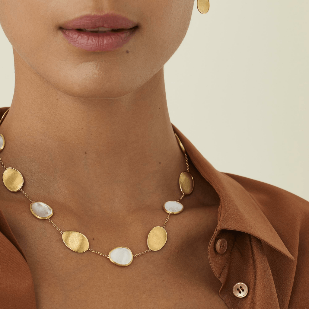 Marco Bicego Lunaria collier geelgoud met parelmoer - CB2099-MPW - #2 Marco Bicego Lunaria collier geelgoud met parelmoer - CB2099-MPW - #2
