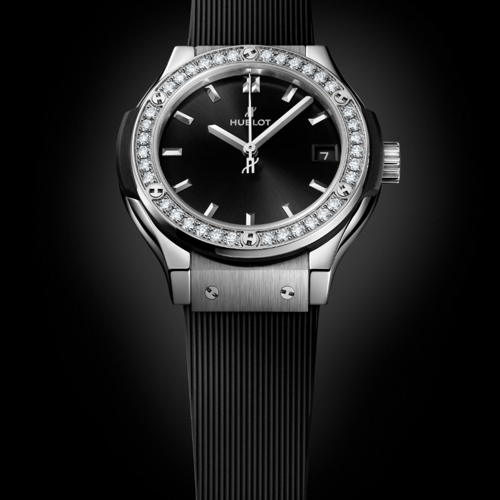 Hublot Classic Fusion Titanium Diamonds 33mm - 581.NX.1470.RX.1104 - #5 Hublot Classic Fusion Titanium Diamonds 33mm - 581.NX.1470.RX.1104 - #5