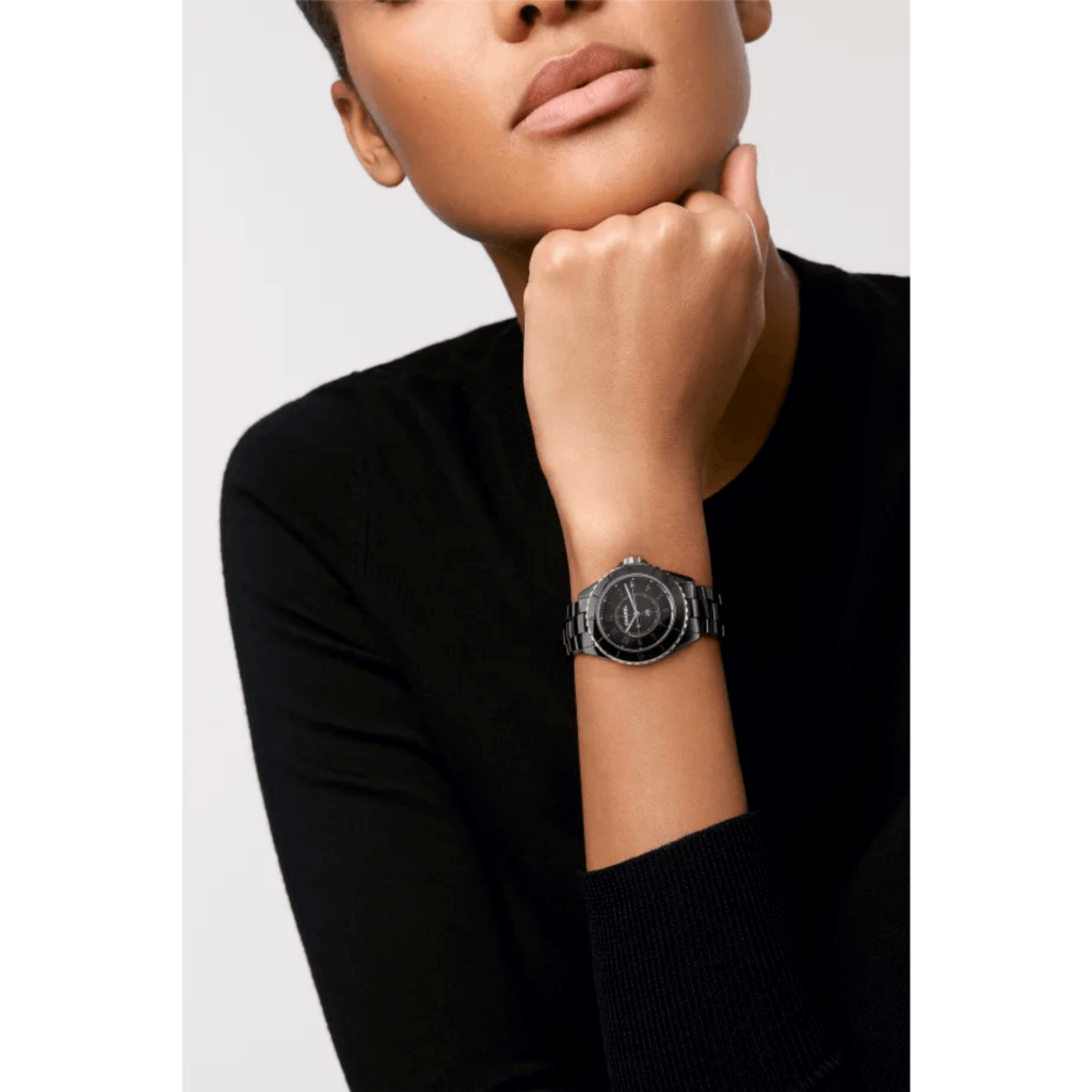 CHANEL J12 Phantom Black 33mm - H6346 - #4 CHANEL J12 Phantom Black 33mm - H6346 - #4