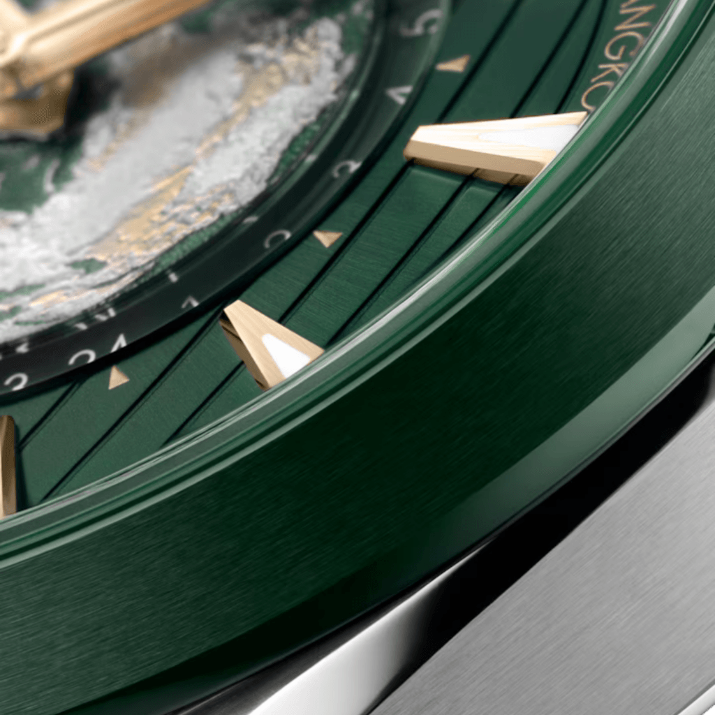 OMEGA Seamaster Aqua Terra 150m GMT Worldtimer 43mm - 220.30.43.22.10.001 - #4 OMEGA Seamaster Aqua Terra 150m GMT Worldtimer 43mm - 220.30.43.22.10.001 - #4