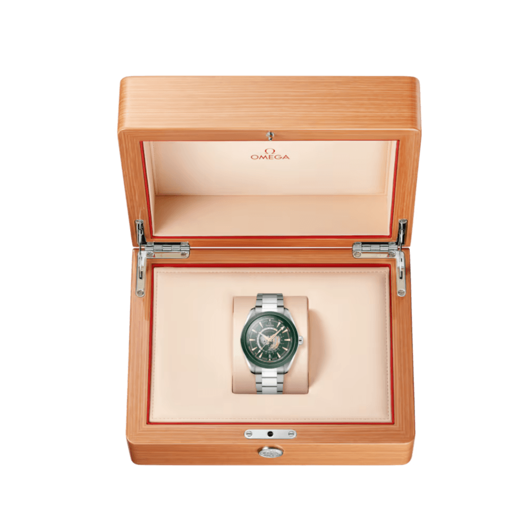 OMEGA Seamaster Aqua Terra 150m GMT Worldtimer 43mm - 220.30.43.22.10.001 - #7 OMEGA Seamaster Aqua Terra 150m GMT Worldtimer 43mm - 220.30.43.22.10.001 - #7
