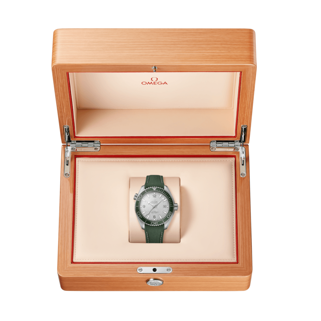 OMEGA Seamaster Planet Ocean 600m 44mm - 215.32.44.21.06.001 - #3 OMEGA Seamaster Planet Ocean 600m 44mm - 215.32.44.21.06.001 - #3