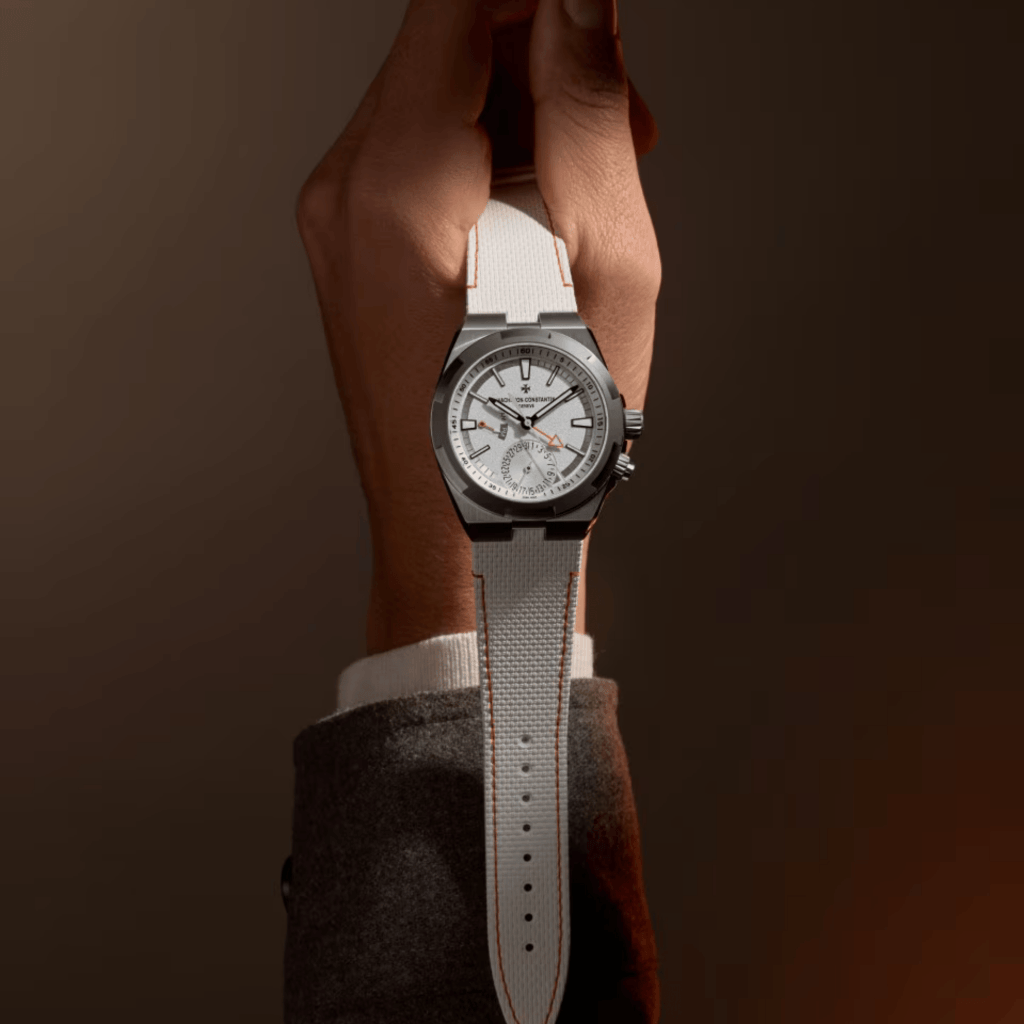 Vacheron Constantin Overseas Dual Time Cardinal Points North 41mm - 7930V/210T-H073 - #7 Vacheron Constantin Overseas Dual Time Cardinal Points North 41mm - 7930V/210T-H073 - #7