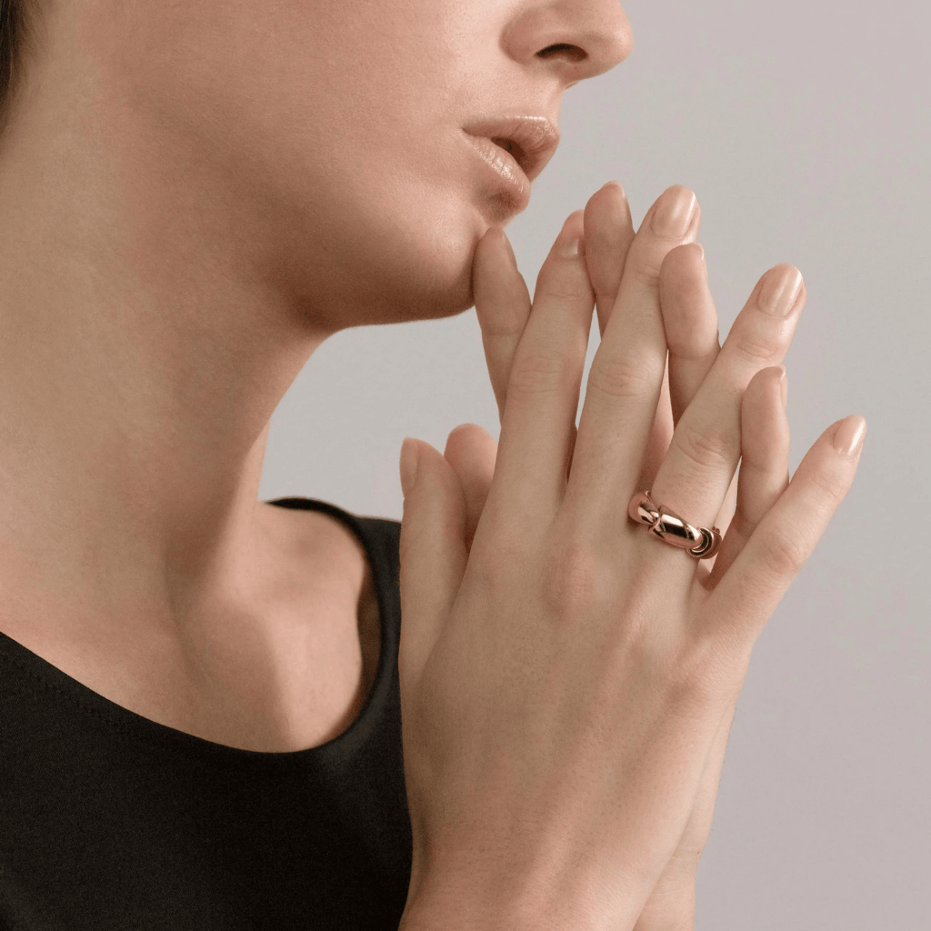 Vhernier Calla ring roodgoud - 0N1652A0100530 - #4 Vhernier Calla ring roodgoud - 0N1652A0100530 - #4