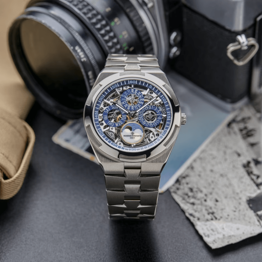 Vacheron Constantin Overseas Perpetual Calendar Ultra Thin 42mm - 4300V/220G-B946 - #5 Vacheron Constantin Overseas Perpetual Calendar Ultra Thin 42mm - 4300V/220G-B946 - #5