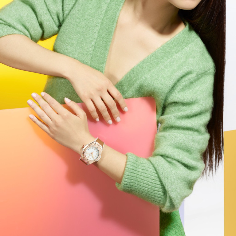 Hublot Big Bang One Click King Gold White Diamonds 33mm - 485.OE.2080.RW.1204 - #4 Hublot Big Bang One Click King Gold White Diamonds 33mm - 485.OE.2080.RW.1204 - #4