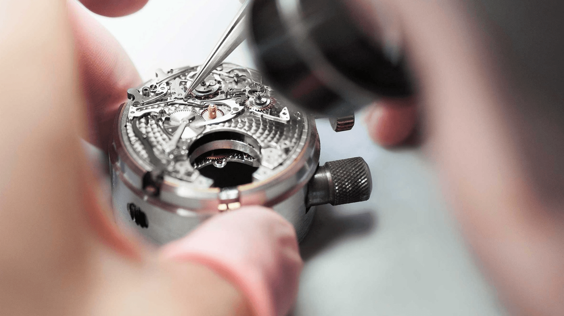 Hoe onderhoud ik mijn Vacheron Constantin horloge? Hoe onderhoud ik mijn Vacheron Constantin horloge?