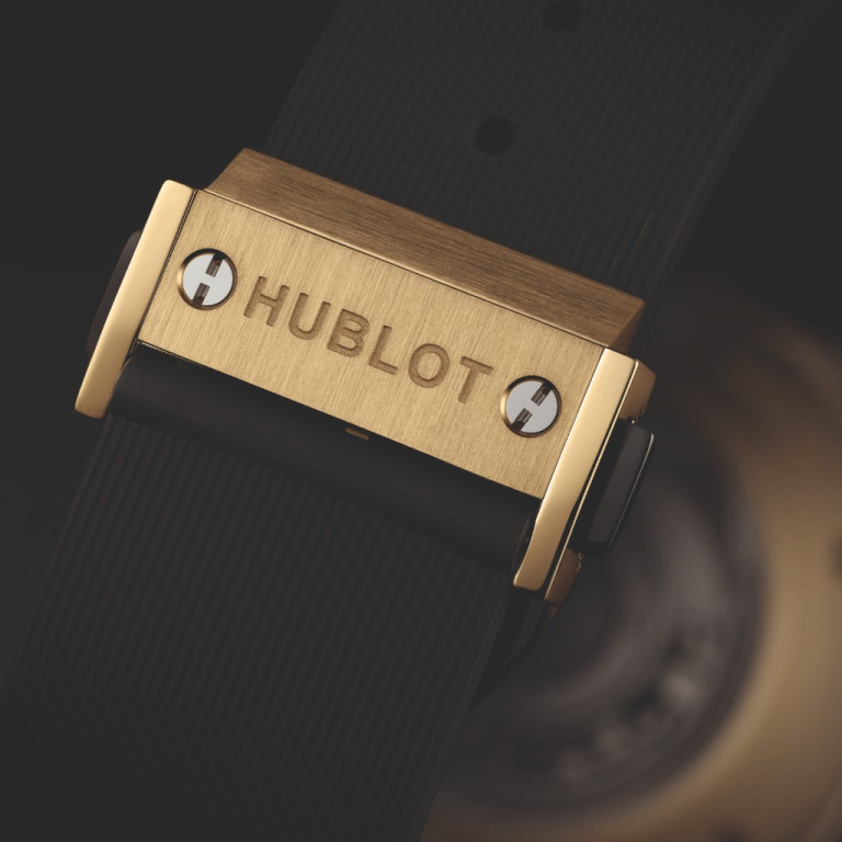Hublot Classic Fusion Chronograph Yellow Gold 42mm - 541.VX.1130.RX - #9 Hublot Classic Fusion Chronograph Yellow Gold 42mm - 541.VX.1130.RX - #9
