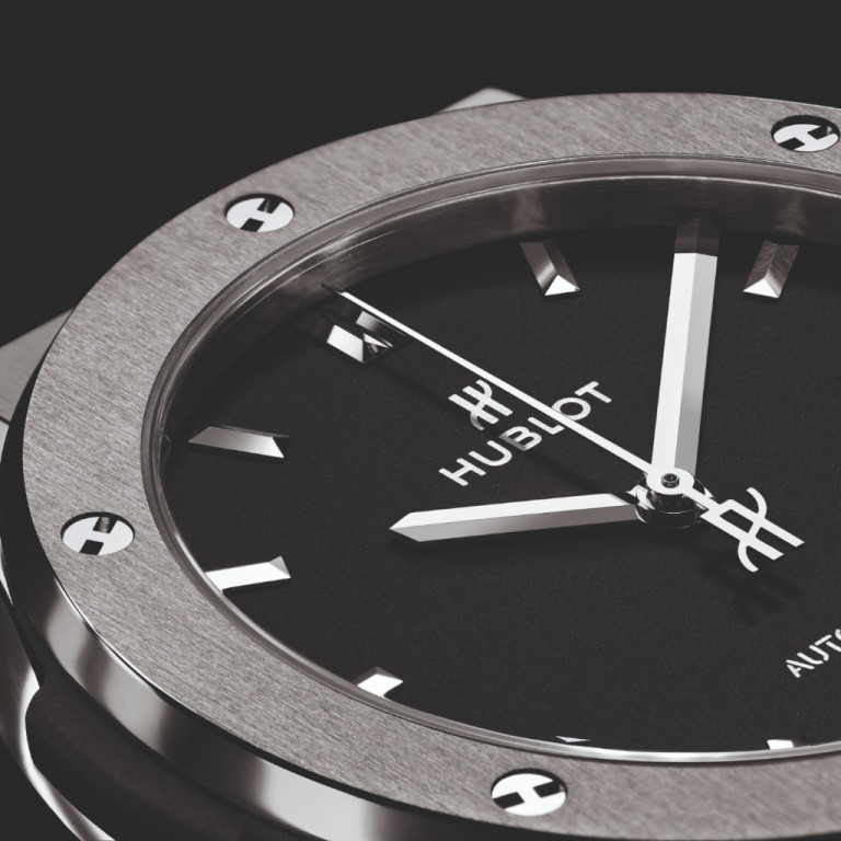 Hublot Classic Fusion Titanium 42mm - 542.NX.1171.RX - #2 Hublot Classic Fusion Titanium 42mm - 542.NX.1171.RX - #2