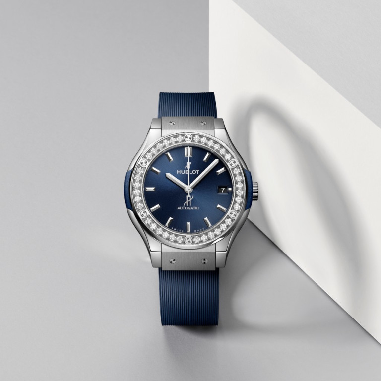 Hublot Classic Fusion Titanium 38mm - 565.NX.7170.RX.1204 - #2 Hublot Classic Fusion Titanium 38mm - 565.NX.7170.RX.1204 - #2