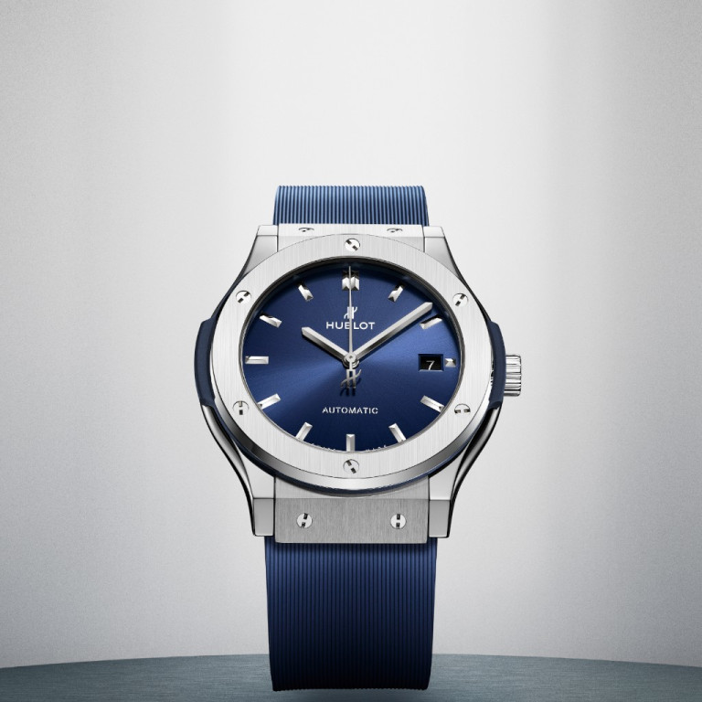 Hublot Classic Fusion Titanium Blue 45mm - 511.NX.7170.RX - #2 Hublot Classic Fusion Titanium Blue 45mm - 511.NX.7170.RX - #2