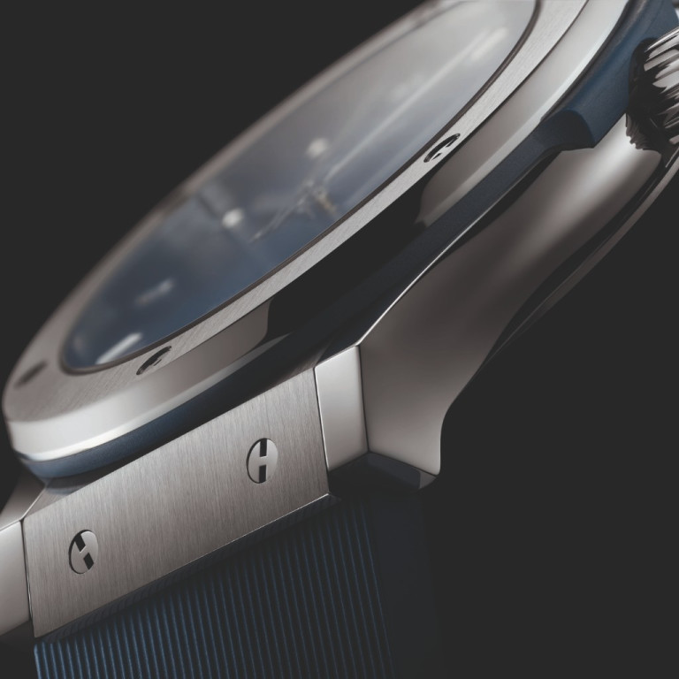 Hublot Classic Fusion Titanium Blue 45mm - 511.NX.7170.RX - #3 Hublot Classic Fusion Titanium Blue 45mm - 511.NX.7170.RX - #3