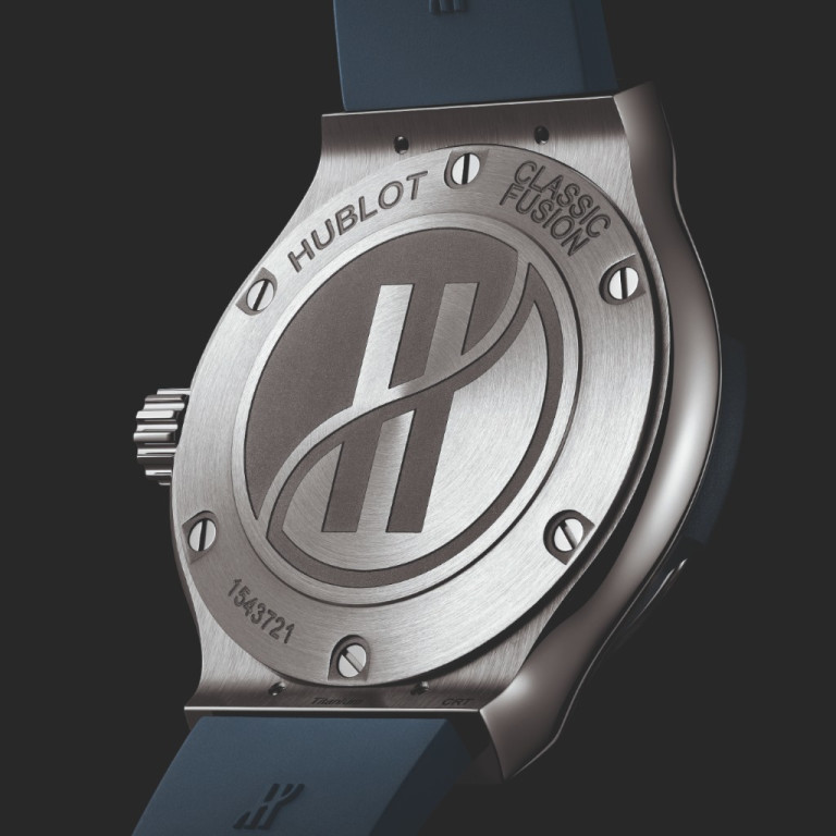 Hublot Classic Fusion Titanium Blue 33mm - 581.NX.7170.RX - #6 Hublot Classic Fusion Titanium Blue 33mm - 581.NX.7170.RX - #6