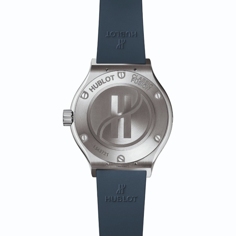 Hublot Classic Fusion Titanium Blue 33mm - 581.NX.7170.RX - #7 Hublot Classic Fusion Titanium Blue 33mm - 581.NX.7170.RX - #7