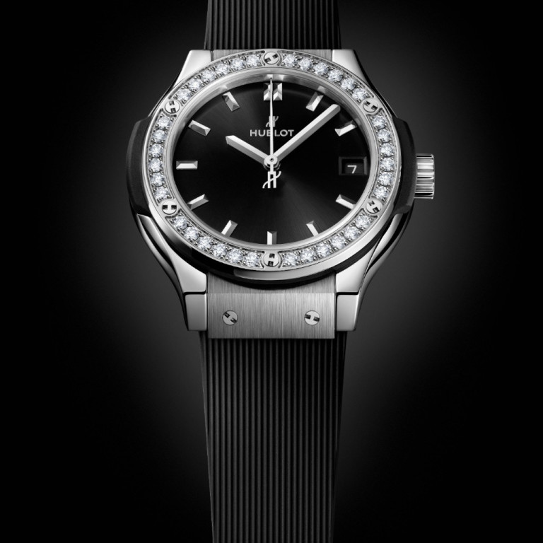 Hublot Classic Fusion Titanium Diamonds 33mm - 581.NX.1470.RX.1104 - #5 Hublot Classic Fusion Titanium Diamonds 33mm - 581.NX.1470.RX.1104 - #5