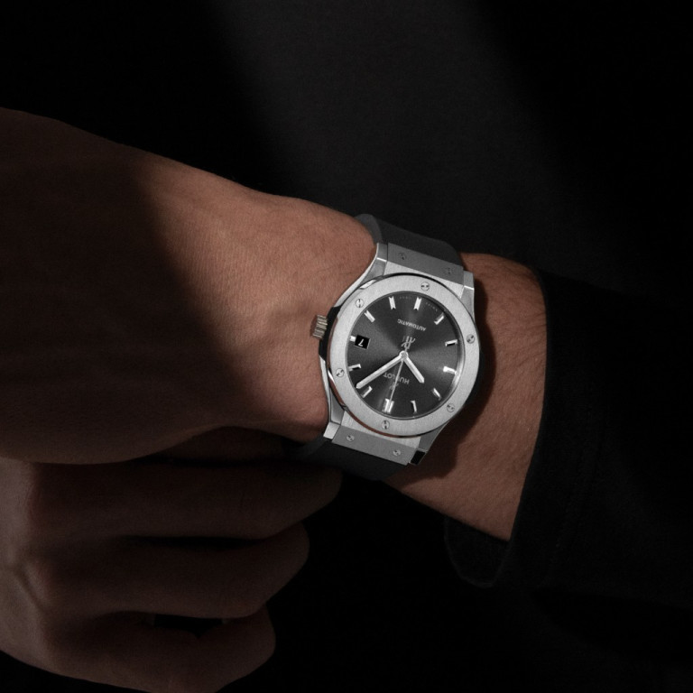 Hublot Classic Fusion Titanium Racing Grey 45mm - 511.NX.7071.RX - #2 Hublot Classic Fusion Titanium Racing Grey 45mm - 511.NX.7071.RX - #2