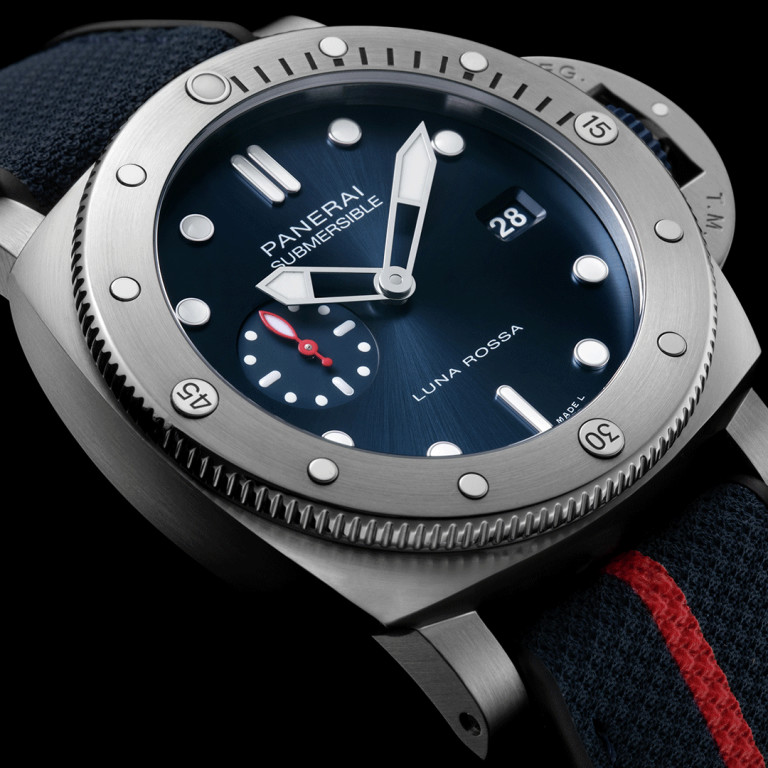Panerai Submersible QuarantaQuattro Luna Rossa 44mm - PAM01391 - #2 Panerai Submersible QuarantaQuattro Luna Rossa 44mm - PAM01391 - #2