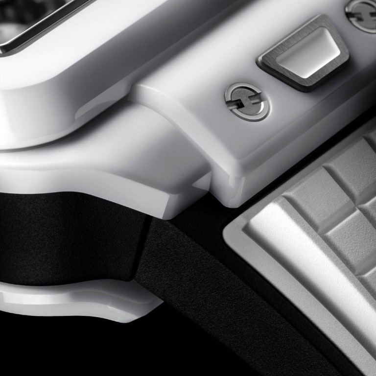 Hublot Square Bang Unico White Ceramic 42mm - 821.HX.0170.RX - #3 Hublot Square Bang Unico White Ceramic 42mm - 821.HX.0170.RX - #3