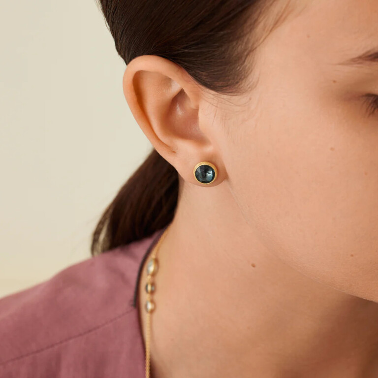 Marco Bicego Jaipur oorknoppen geelgoud met London topaas - OB957-TPL01 - #3 Marco Bicego Jaipur oorknoppen geelgoud met London topaas - OB957-TPL01 - #3