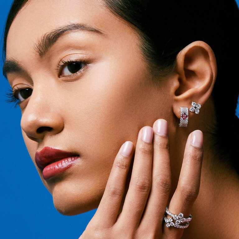 Roberto Coin Love in Verona oorknoppen witgoud met diamant - ADR888EA2197 - #4 Roberto Coin Love in Verona oorknoppen witgoud met diamant - ADR888EA2197 - #4