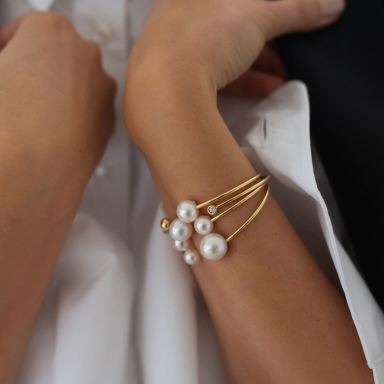 Yana Nesper Open Mind parel armband geelgoud met Parel - OM9 - #2 Yana Nesper Open Mind parel armband geelgoud met Parel - OM9 - #2