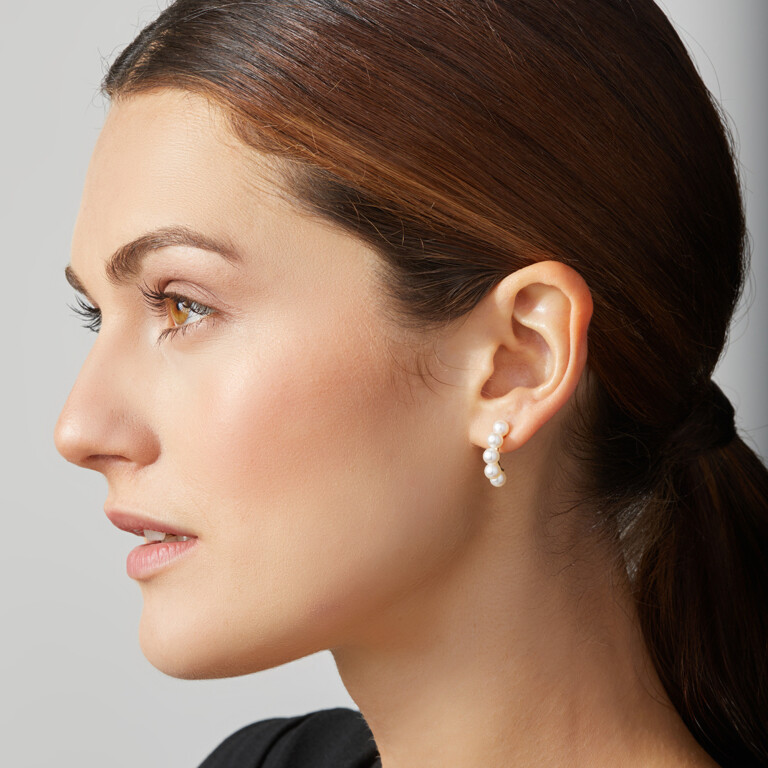 Yana Nesper New Basics parel oorhangers geelgoud - NB8 - #5 Yana Nesper New Basics parel oorhangers geelgoud - NB8 - #5