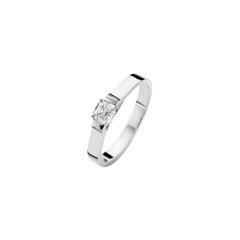 Celeste Ring - Royal Asscher - R.111.RAC.WG.30 HRD Celeste Ring - Royal Asscher - R.111.RAC.WG.30 HRD