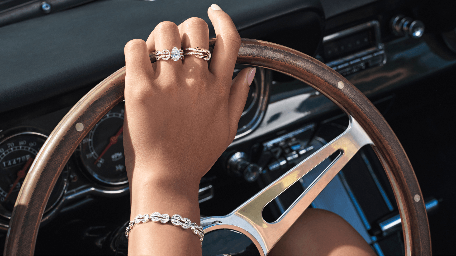 Chance Infinie armband in 18k geelgoud, roségoud en witgoud Chance Infinie armband in 18k geelgoud, roségoud en witgoud