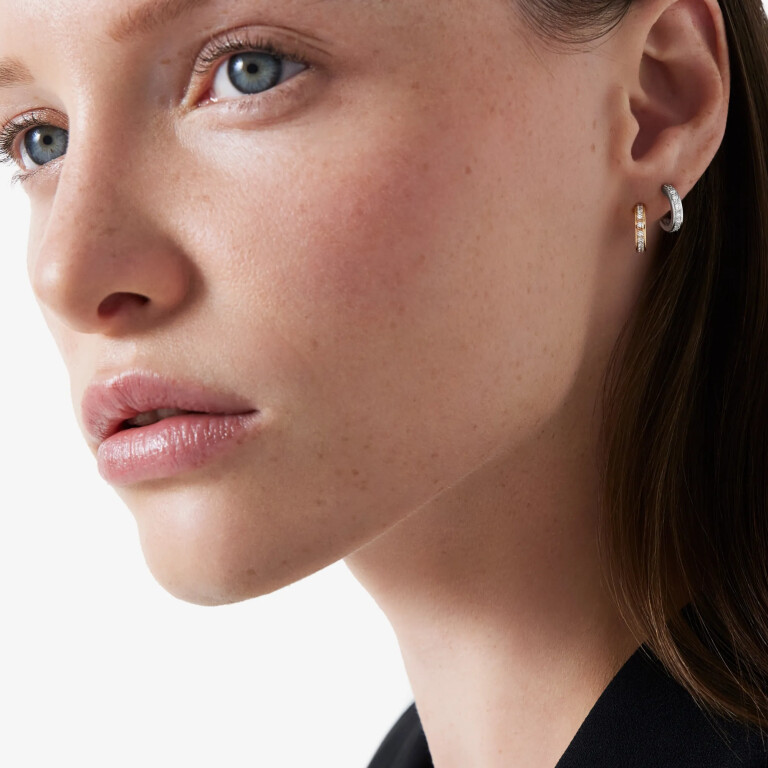 Piaget Possession oorknoppen witgoud met diamant - G38P5A00 - #3 Piaget Possession oorknoppen witgoud met diamant - G38P5A00 - #3