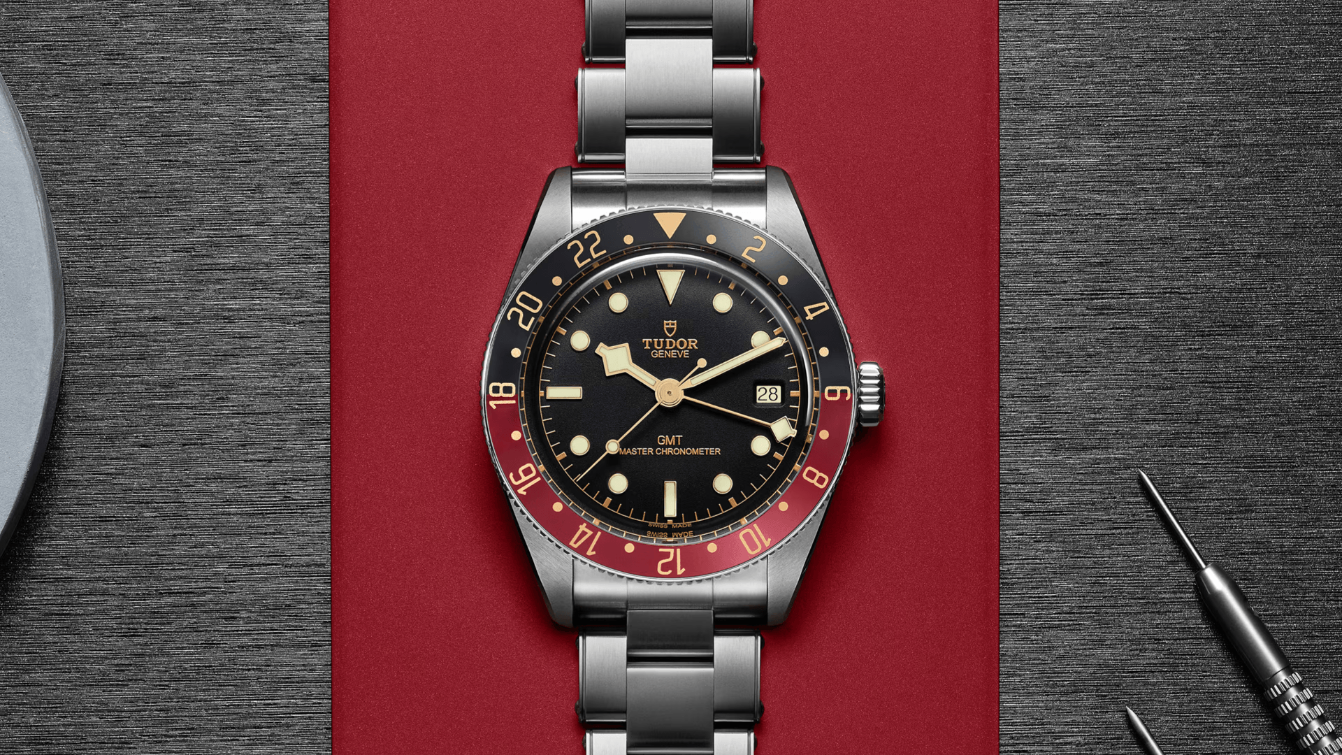 TUDOR Black Bay 58 GMT TUDOR Black Bay 58 GMT