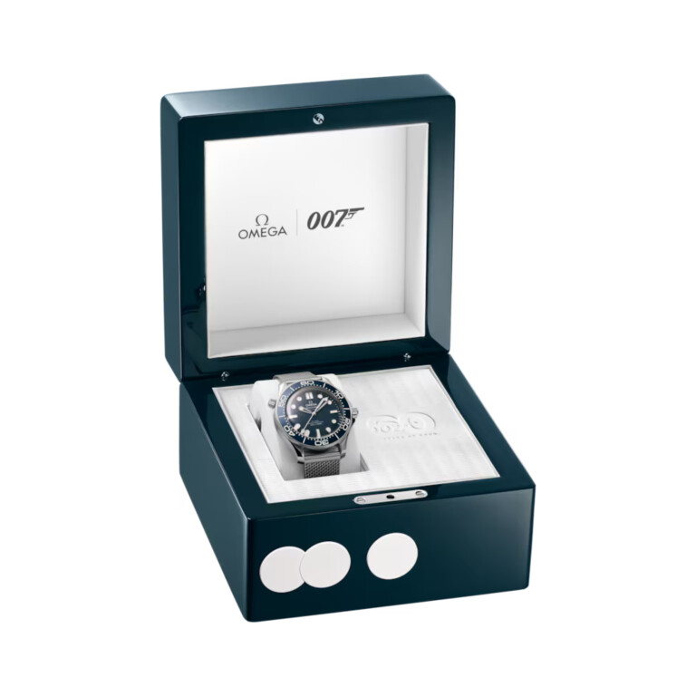 Omega Seamaster Diver 300M James Bond 60th Anniversary 42mm - 210.30.42.20.03.002 - #9 Omega Seamaster Diver 300M James Bond 60th Anniversary 42mm - 210.30.42.20.03.002 - #9