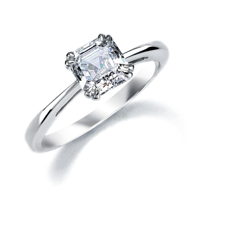 Faustina Ring - Royal Asscher - R.112.RAC.WG.61 HRD Faustina Ring - Royal Asscher - R.112.RAC.WG.61 HRD